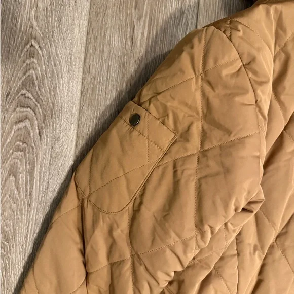 Brown Quilted Hooded Jacket with Sherpa Lining - Picture 8 of 8
